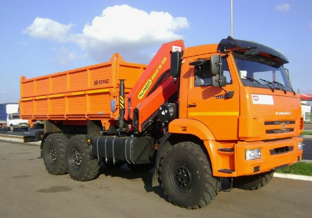 Самосвал камаз 43118 с КМУ Kanglim KS 1256 Gll