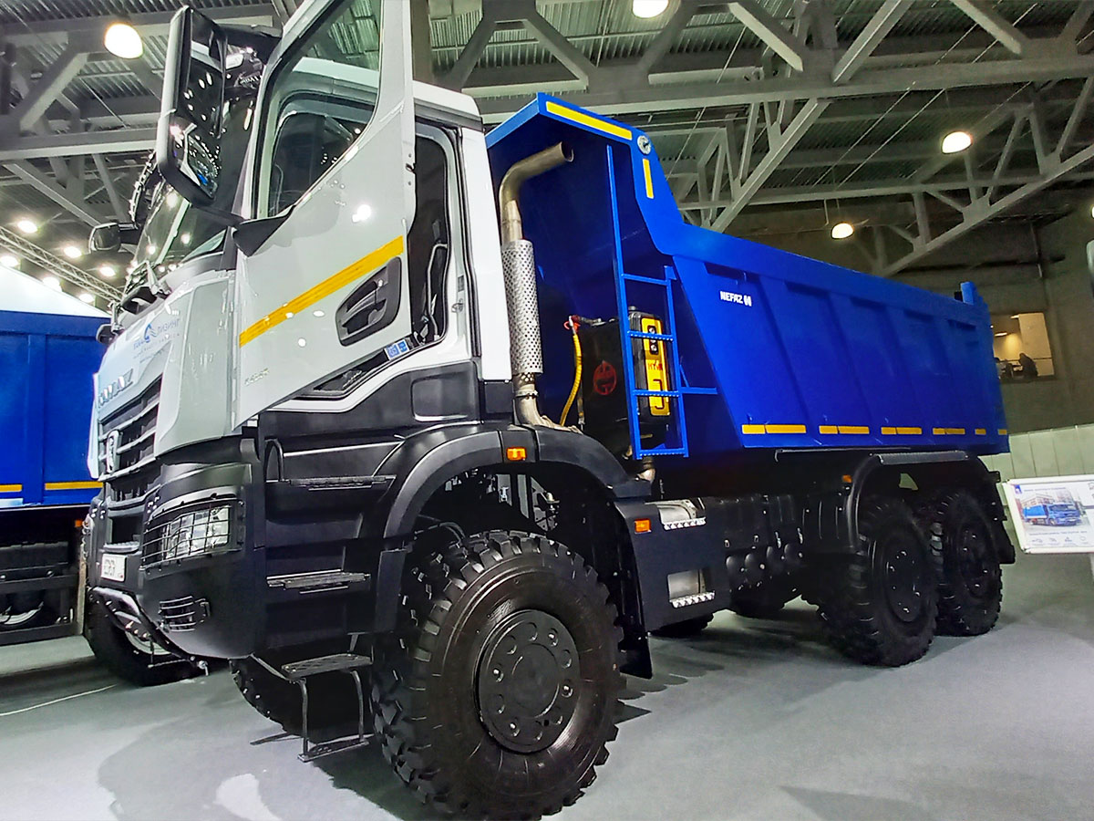 Самосвал KAMAZ-65959
